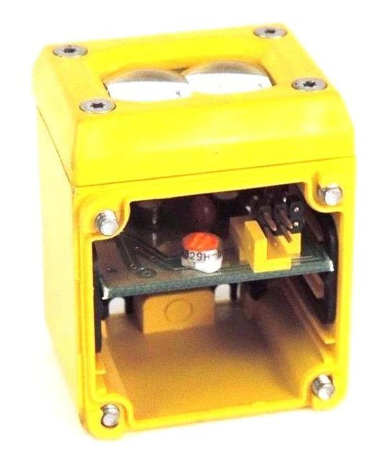 Used BANNER OSBE PHOTOELECTRIC EMITTER HEAD