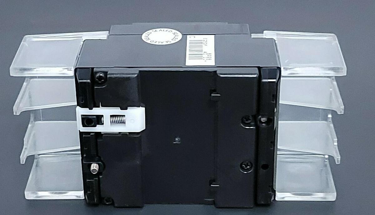 Used FUJI ELECTRIC EG53F CIRCUIT BREAKER 40AMP, 100-200V, 100mA