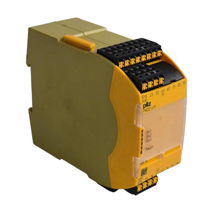 Pilz 751111 | PNOZ s11C 24VDC 8 n/o 1 n/c PNOZsigma Expansion Safety Relay NSNP