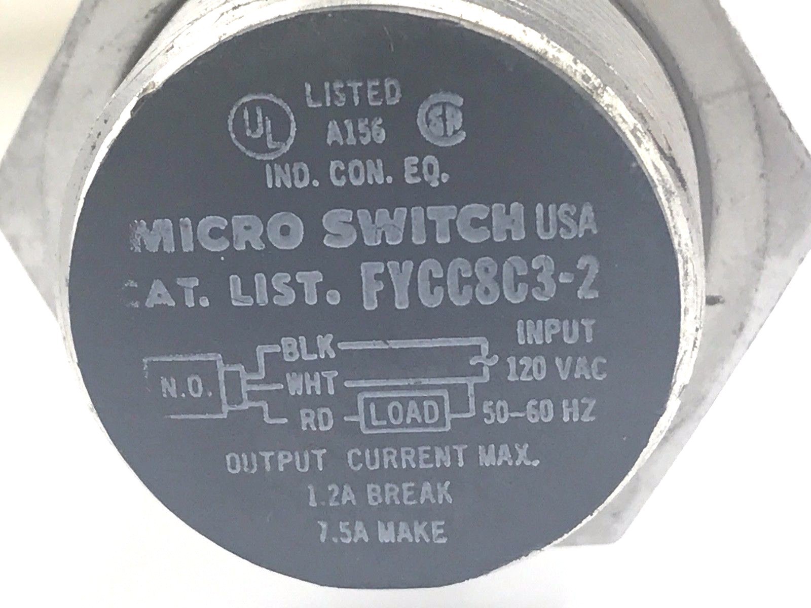 Used HONEYWELL FYCC8C3-2 MICRO PROXIMITY SWITCH 30MM SN 1.2/7.5AMP 120VAC