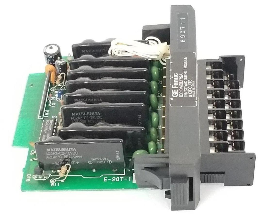 Used GE FANUC IC610MDL179A OUPUT MODULE 115/230VAC OUTPUT MODULE, MISSING DOOR
