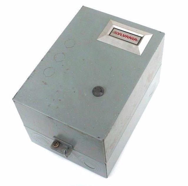 Used SYLVANIA T13U03A TYPE TM SIZE 00 NON REVERSING STARTER 9A 460-575V W/ ENCLOSURE