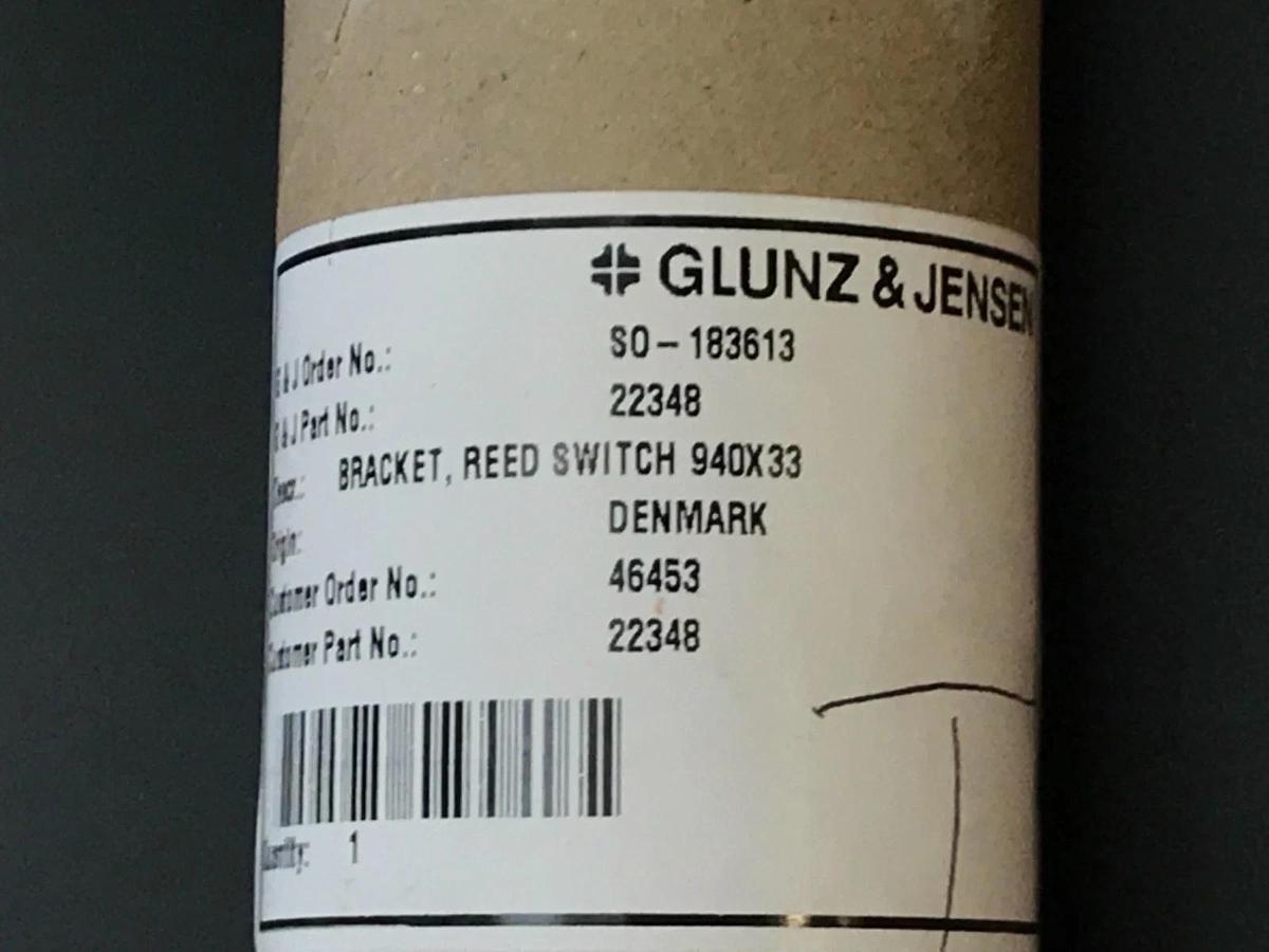 NEW GLUNZ & JENSEN 22348 REED SWITCH BRACKET 940X33