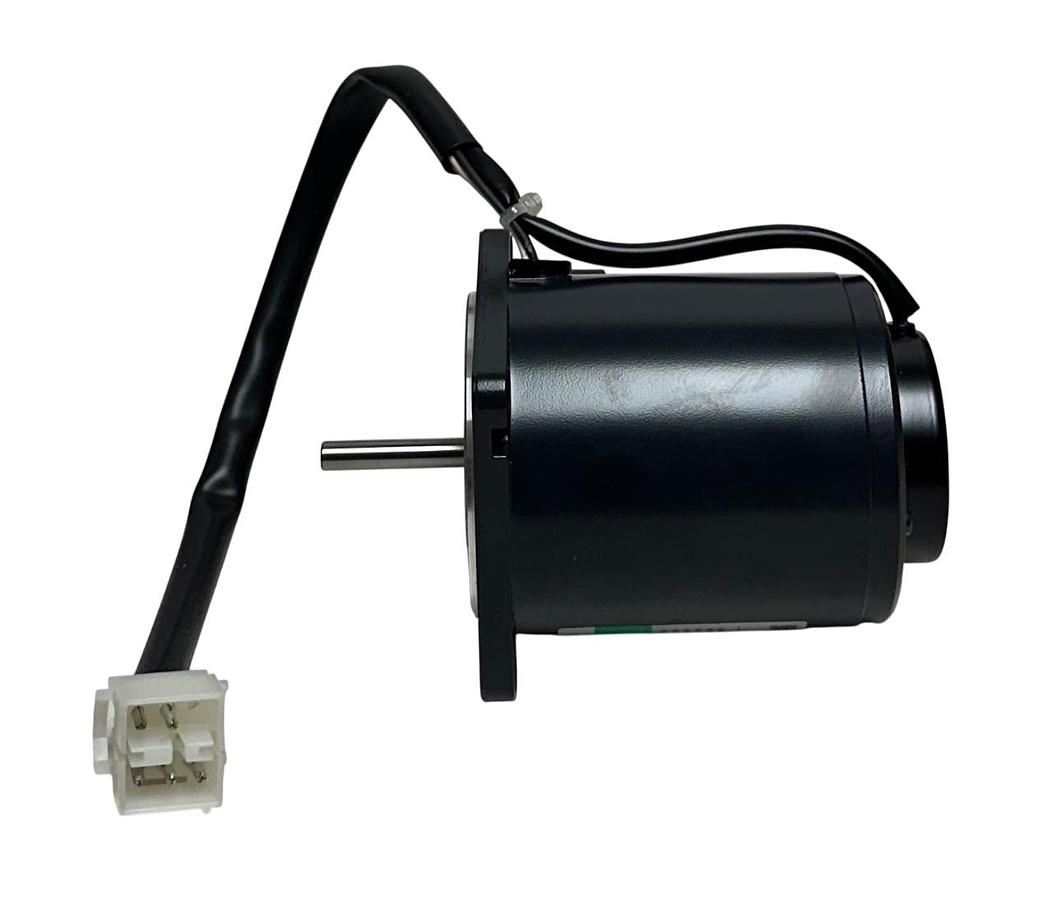 Used ORIENTAL MOTOR USM315-002W / USM315002W AC SPEED CONTROL MOTOR 200/230V 15W NSNP