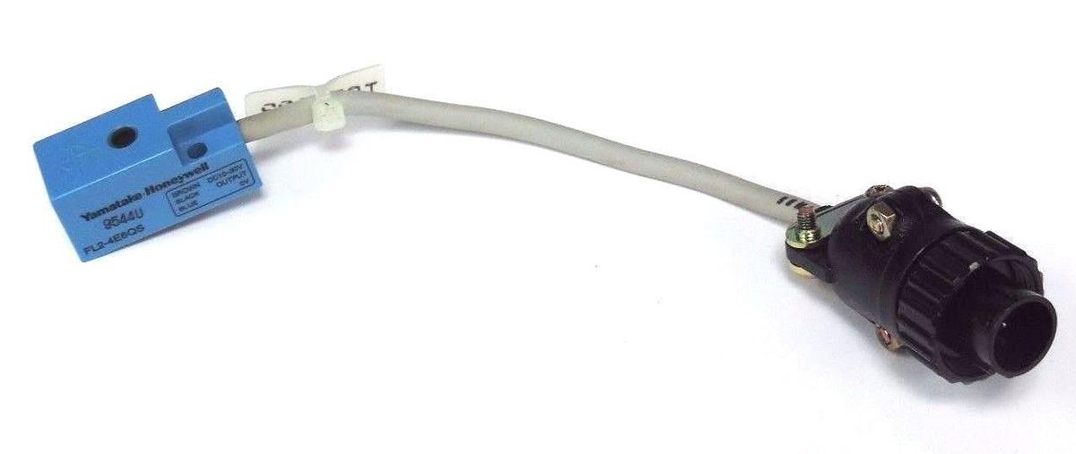 Used NEW FANUC A05B-1111-D002 CABLE A05B1111D002, YAMATAKE-HONEYWELL FL2-4E6QS