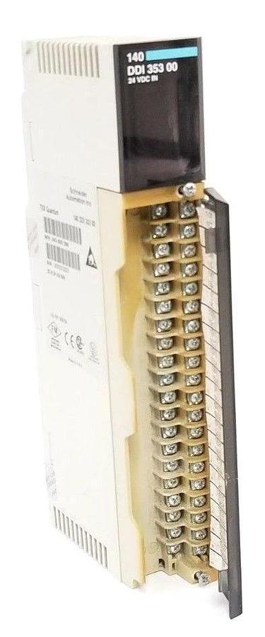 Used SCHNEIDER AUTOMATION TSX QUANTUM 140 DDI 353 00 MODULE 24VDC, 01.03, 140DDI35300