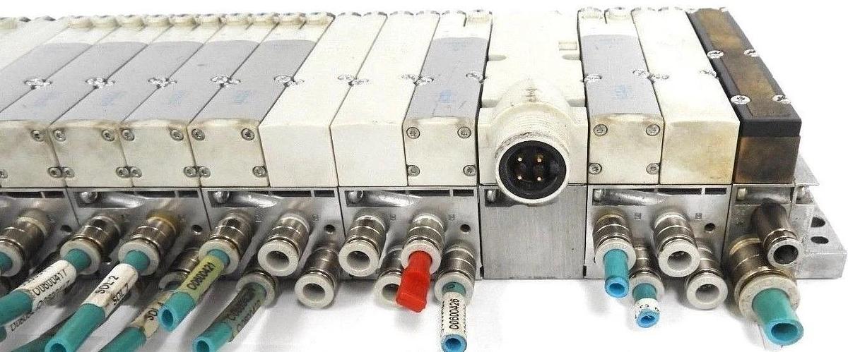 Used FESTO 537962, 537953, MPA-FB-SP-7/8-V-4POL, 537952, VMPA2-FB-EMG-4, MPA-CPI-VI