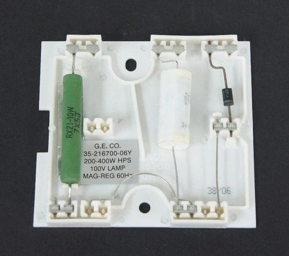 Used NEW GE 35-216700-06Y LAMP IGNITOR 200-400W HPS, 100V LAMP, MAG-REG 60HZ