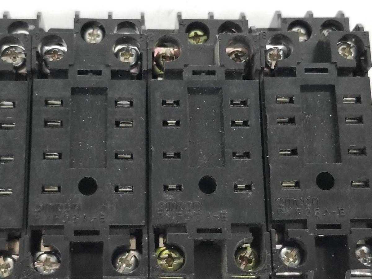 Used LOT OF 5 OMRON PYF08A-E RELAY SOCKETS 7A, 250VAC, 2-M4X10