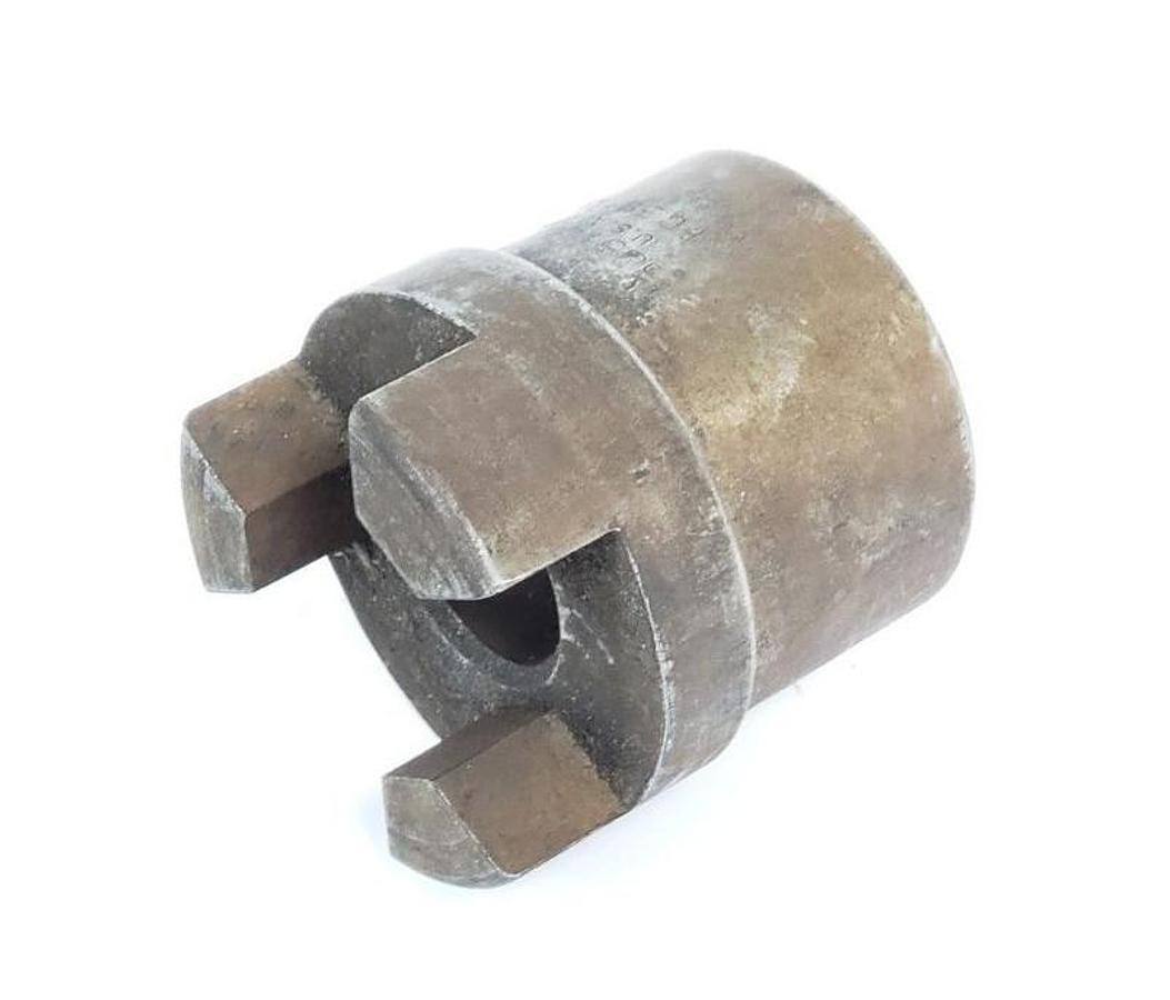 Used BOSTON GEAR FC30X1 1/4 COUPLING, SIZE FC30, 1-1/4" BORE FC30X11/4
