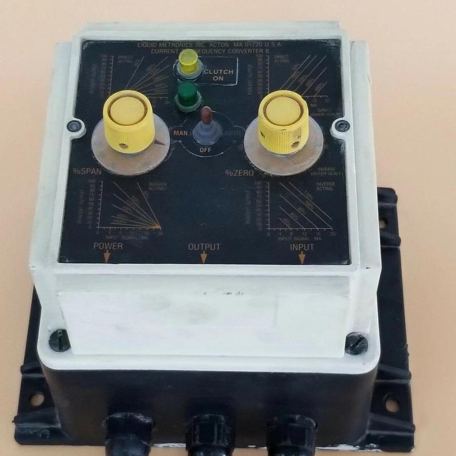 Used LIQUID METRONICS INC. MODEL: 28756 CURRENT TO FREQUENCY CONVERTER II 120V 1.0A