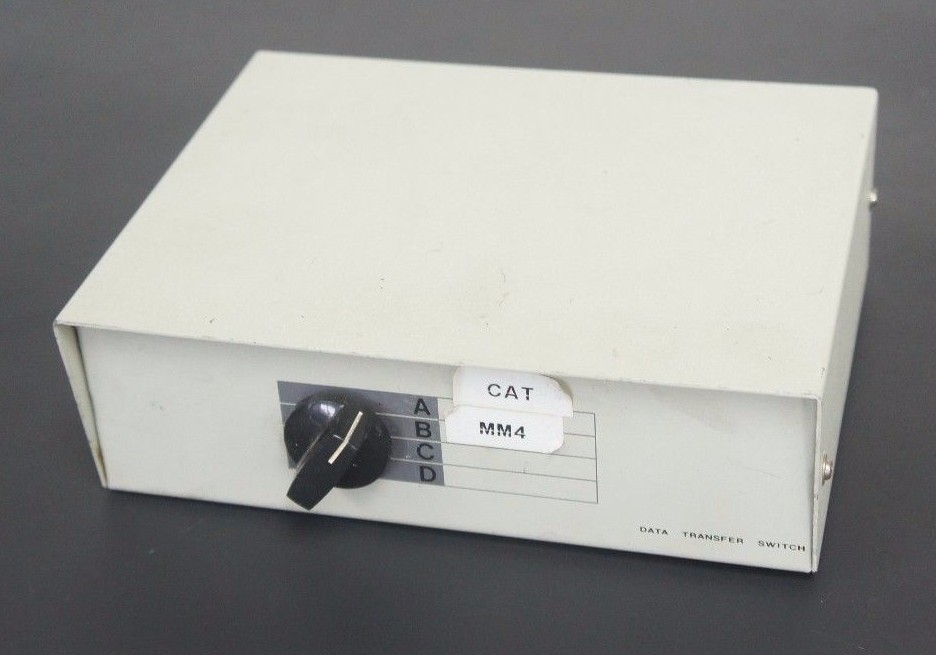 Used GENERIC 4 CHANNEL MANUAL DATA TRANSFER SWITCH