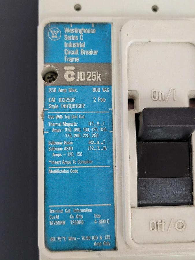 Used WESTINGHOUSE JD2250F CIRCUIT BREAKER 1491D81G02 2P 600VAC 250AMP JT2200T TRIP