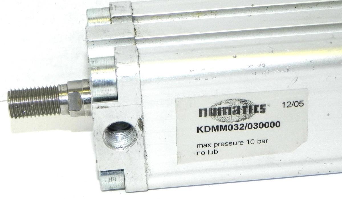 Used NUMATICS KDMM032030000 K SERIES DOUBLE ACTING, SINGLE ROD END, MALE THREAD