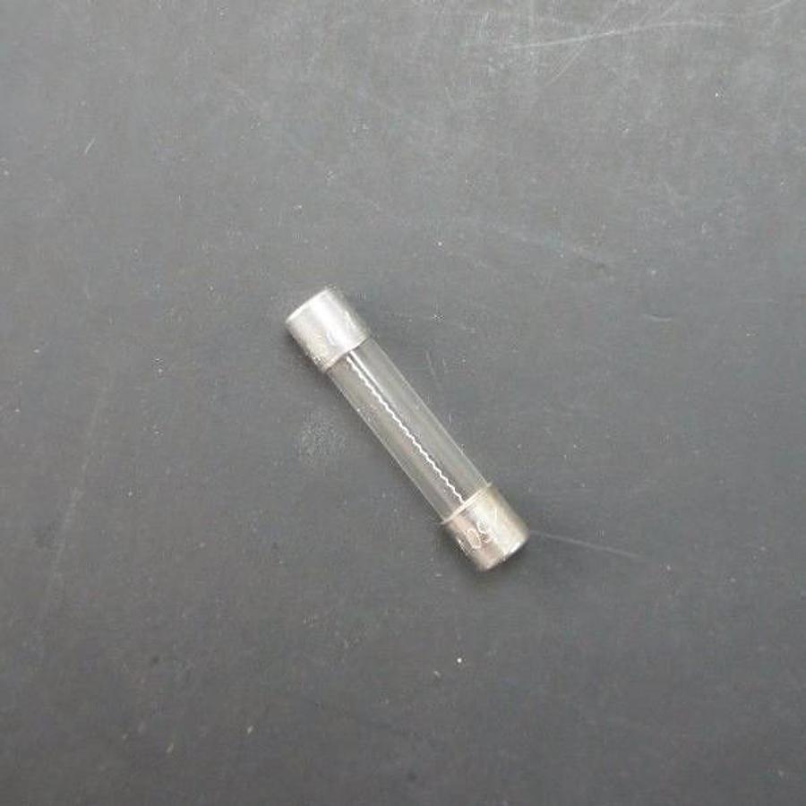 BOX OF 96 NEW COOPER BUSSMANN BK/AGC-4 BUSS FUSES 4AMP 250VAC