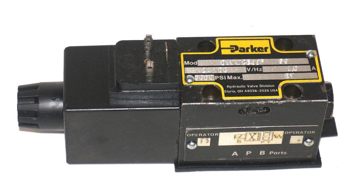 Used PARKER D1VW2EJJF VALVE 24VDC 1.0A D1VW2EJJF-59