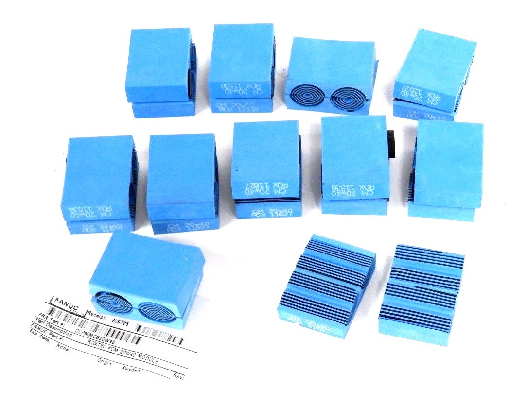 Used LOT OF 11 NEW ROXTEC CM 20W40 CABINET BLOCK INSERTS