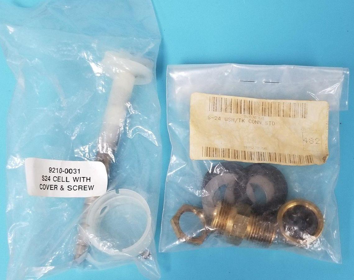Used NEW ECOLAB INC. 9210-0031 S24 MOLDED CELL W/ COVER & SCREW S-24 WSH/TK CONN. STD