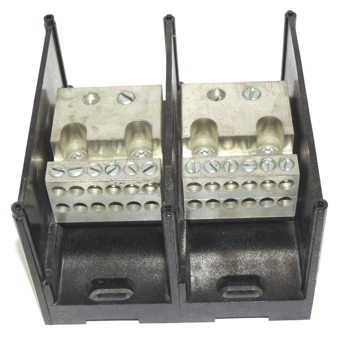 Used GOULD SHAWMUT 68162 COPPER POWER DISTRIBUTION BLOCK 2P