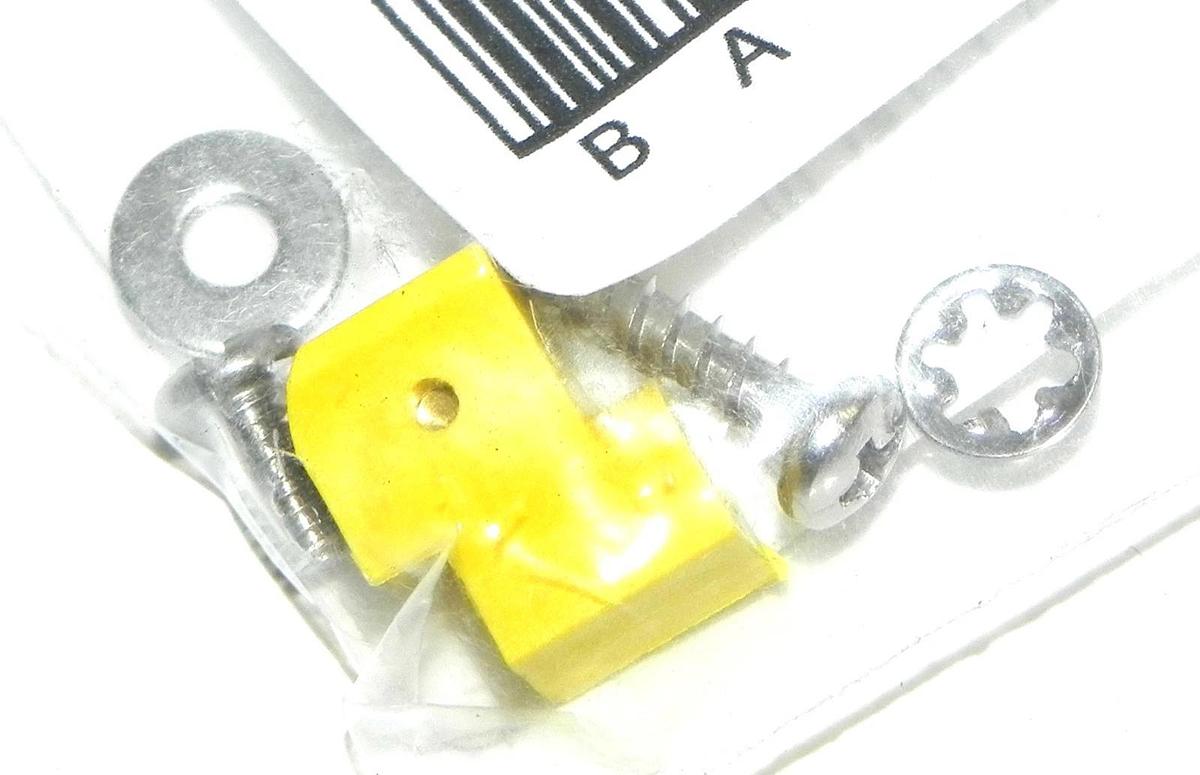 Used LOT OF 6 NEW BANNER SMB312F MOUNTING FOOT FOR BRACKETS