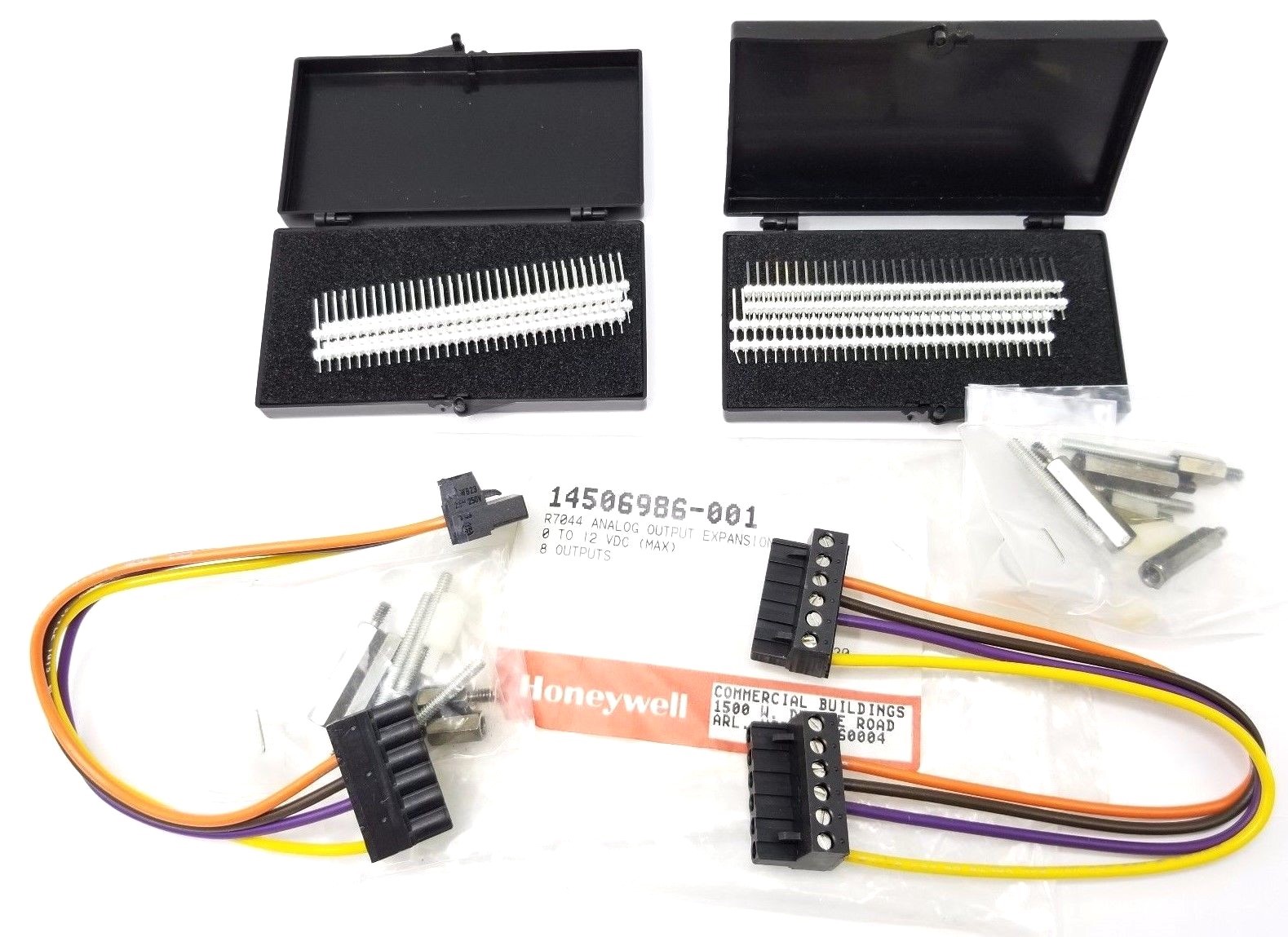 Used LOT OF 2 NEW HONEYWELL 14506986-001 R7044 ANALOG OUTPUT EXPANSIONS 8 OUTPUTS