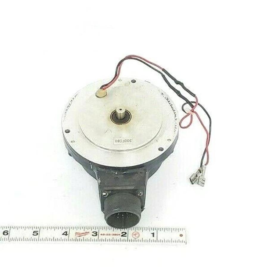 Used YASKAWA ELECTRIC UTOPE-300FC80 OPTICAL ENCODER UTOPE300FC80 300FC80