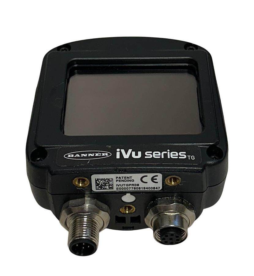 Used BANNER IVUTGPR08 / 81940 iVu SERIES IMAGE SENSOR I/O PNP RED RING LIGHT 8mm USNP