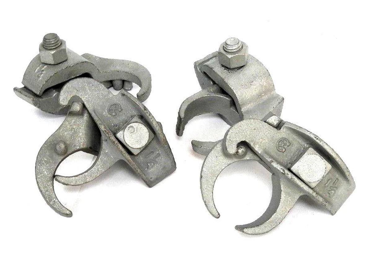 LOT OF 4 NEW OZ GEDNEY 1 1/4" STEEL FITTING CLAMPS