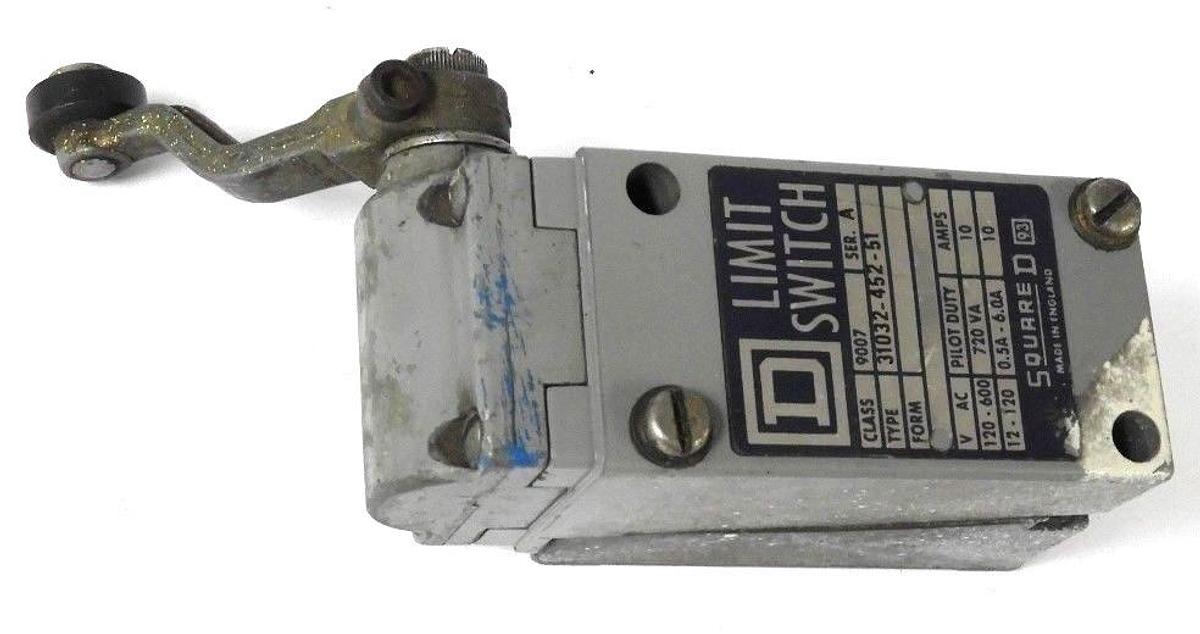 Used SQUARE D 9007-31032-452-51 LIMIT SWITCH 90073103245251, SER. A W/ KA-1