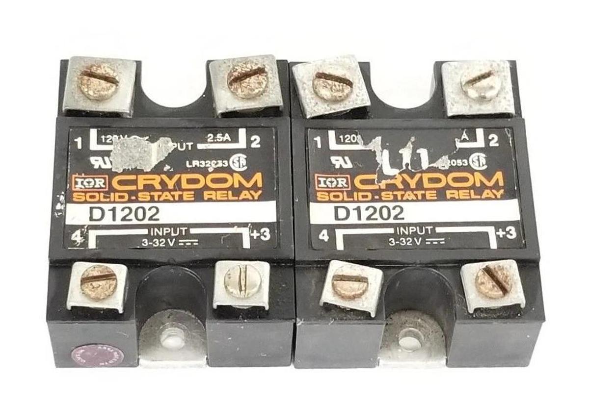 Used LOT OF 2 CRYDOM D1202 SOLID STATE RELAYAS 120V, 2.5A