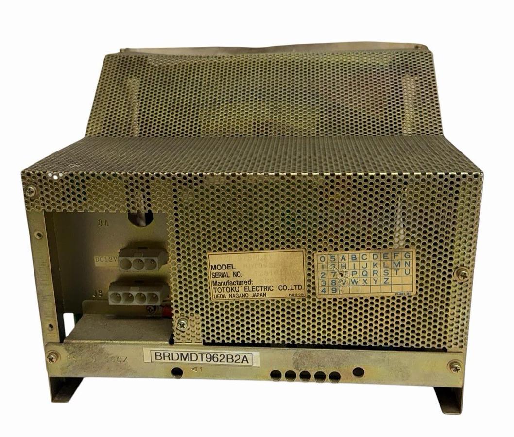 Used TOTOKU ELECTRIC MDT962B-1A CRT DISPLAY MONITOR 9'' MDT962B-1A