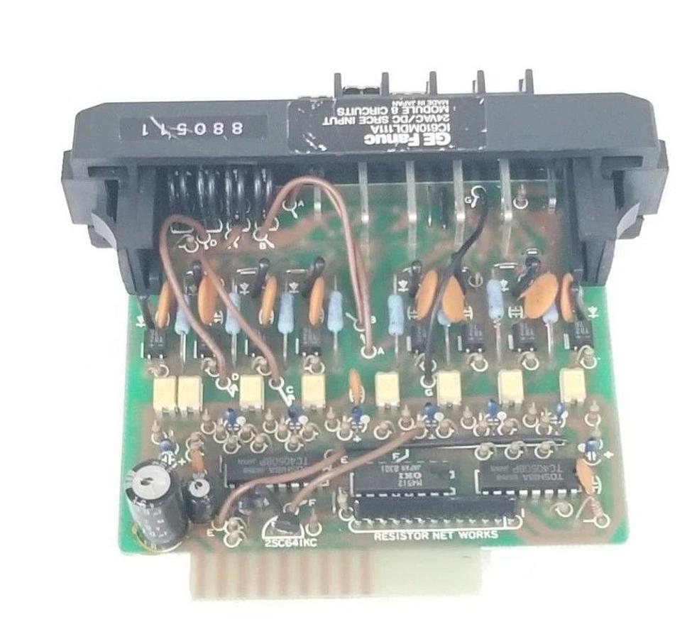 Used GE FANUC IC610MDL111A 24VAC/DC SOURCE INPUT MODULE 8 CIRCUITS