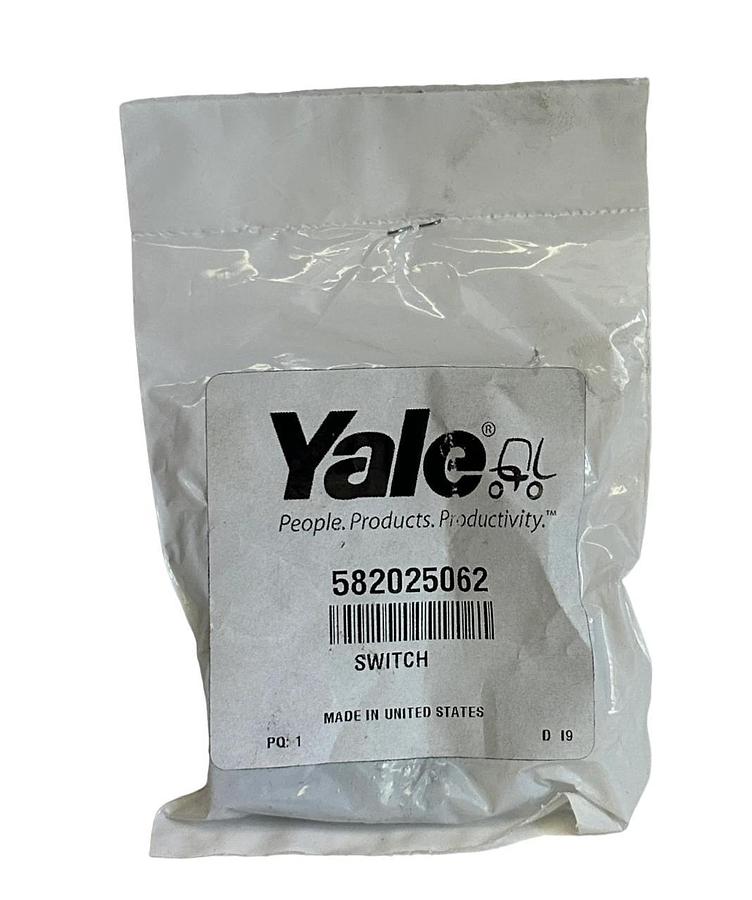 Used NEW YALE 582025062 / YT582025062 OEM SWITCH FOR FORKLIFT