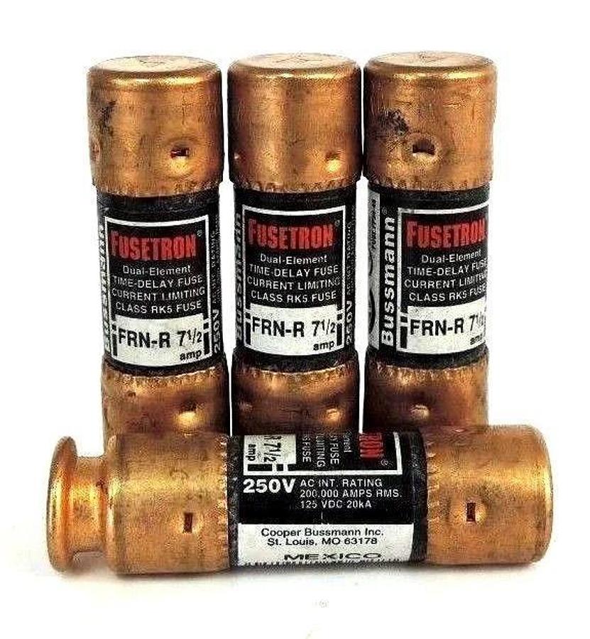 Used LOT OF 4 BUSSMANN FUSETRON FRN-R-7-1/2 DUAL ELEMENT CLASS RK5 FUSES FRNR712
