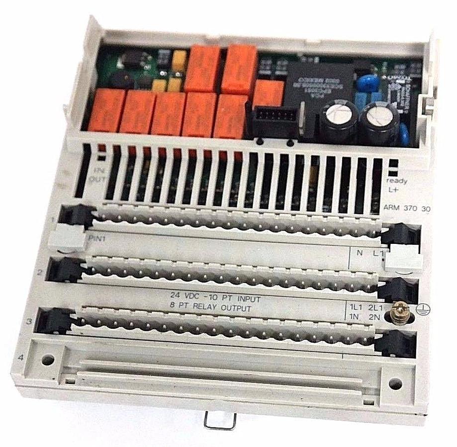 Used SCHNEIDER ELECTRIC 170ARM37030 I/O BASE, 24VDC, 10IN/8RLY
