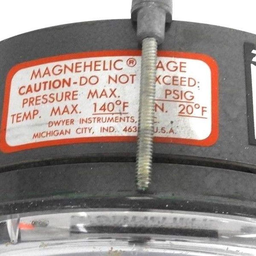 Used LOT OF 2 DWYER 12-167004-00 MAGNEHELIC PRESSURE GAUGES X 100 CFM, 1216700400