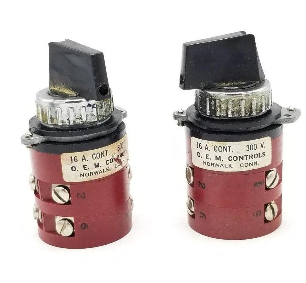 Used LOT OF 2 OEM CONTROLS VN102T656 SELECTOR SWITCHES 16A, 300V