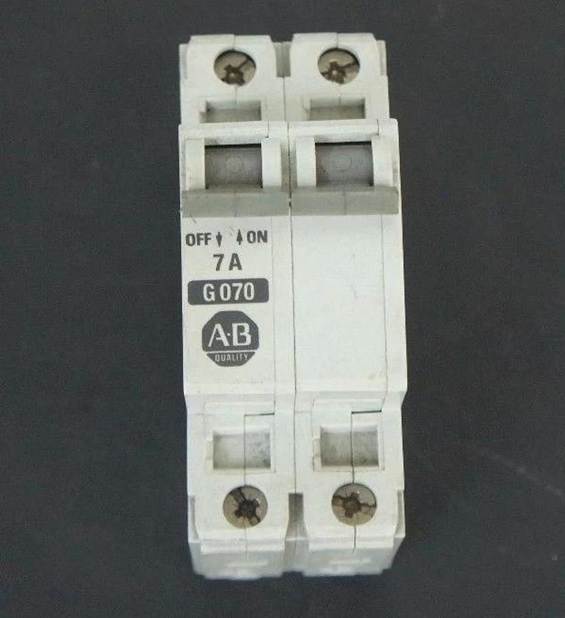 Used ALLEN BRADLEY 1492-CB2G070 CIRCUIT BREAKER 7 AMP, SER B, 1492CB2G070