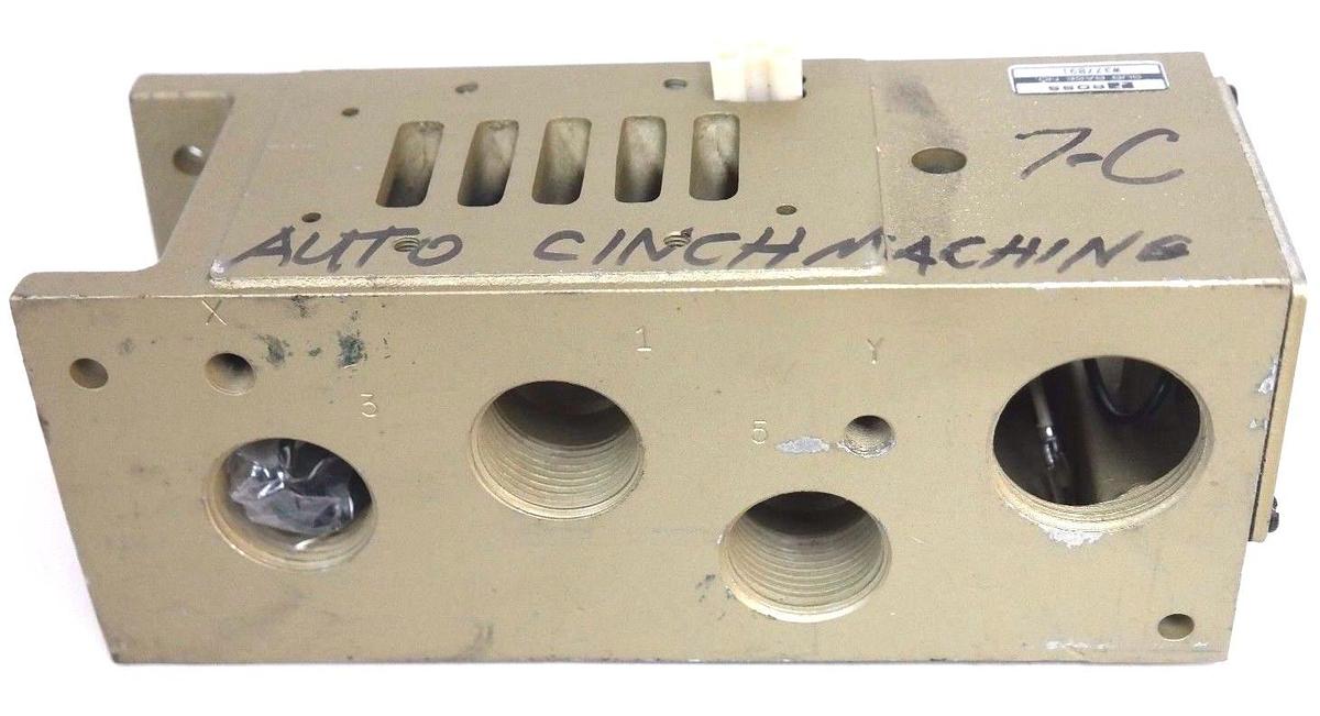Used NEW ROSS W377B91 SUB BASE VALVE SIDE-PORTED