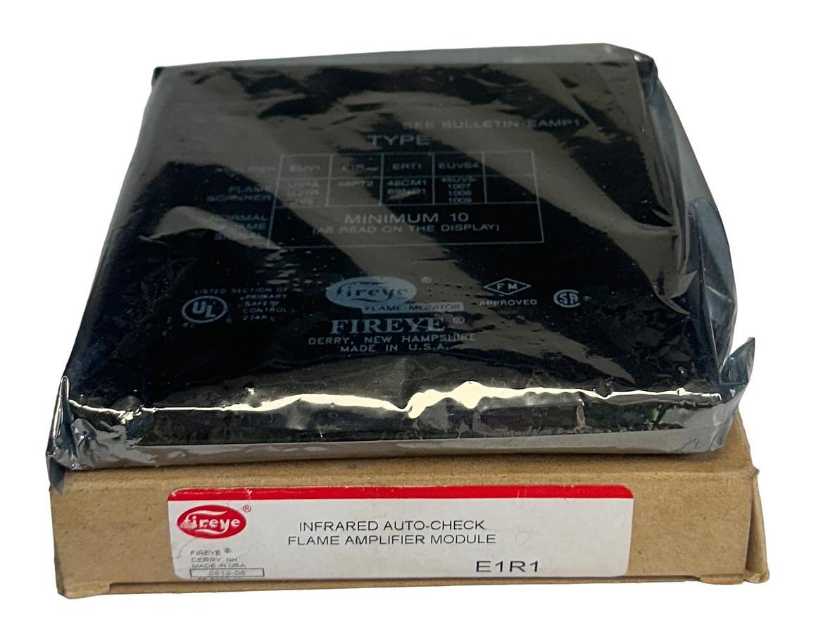 Used NEW UTC FIREYE E1R1 INFRARED AUTO-CHECK FLAME AMPLIFIER MODULE 12-15VDC OEM NSMP