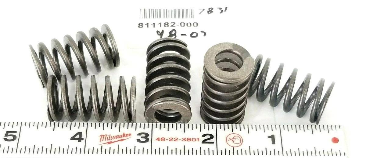 LOT OF 5 NEW GENERIC 811182-000 COMPRESSION SPRINGS 1-1/4'' IN. OAL 3/4'' IN. OD