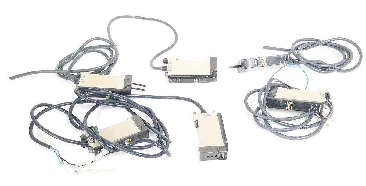 Used LOT OF 6 OMRON E3X-H11 PHOTOELECTRIC SENSORS 10-30VDC, E3XH11