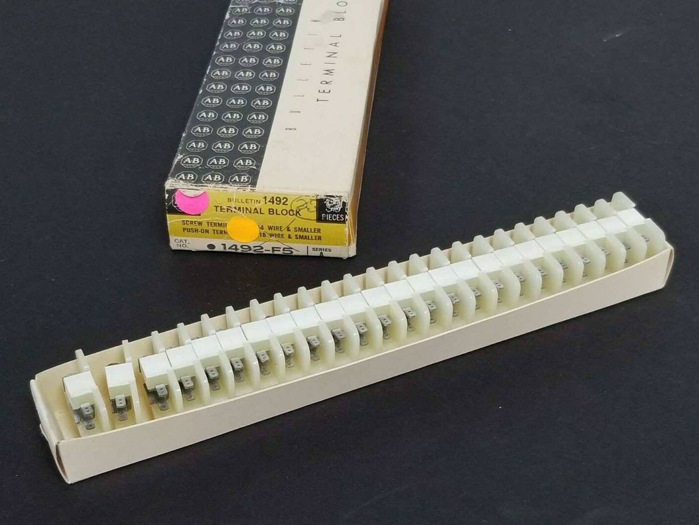 Used BOX OF 24 NEW ALLEN BRADLEY 1492-F5 TERMINAL BLOCKS 1492F5, SER. A