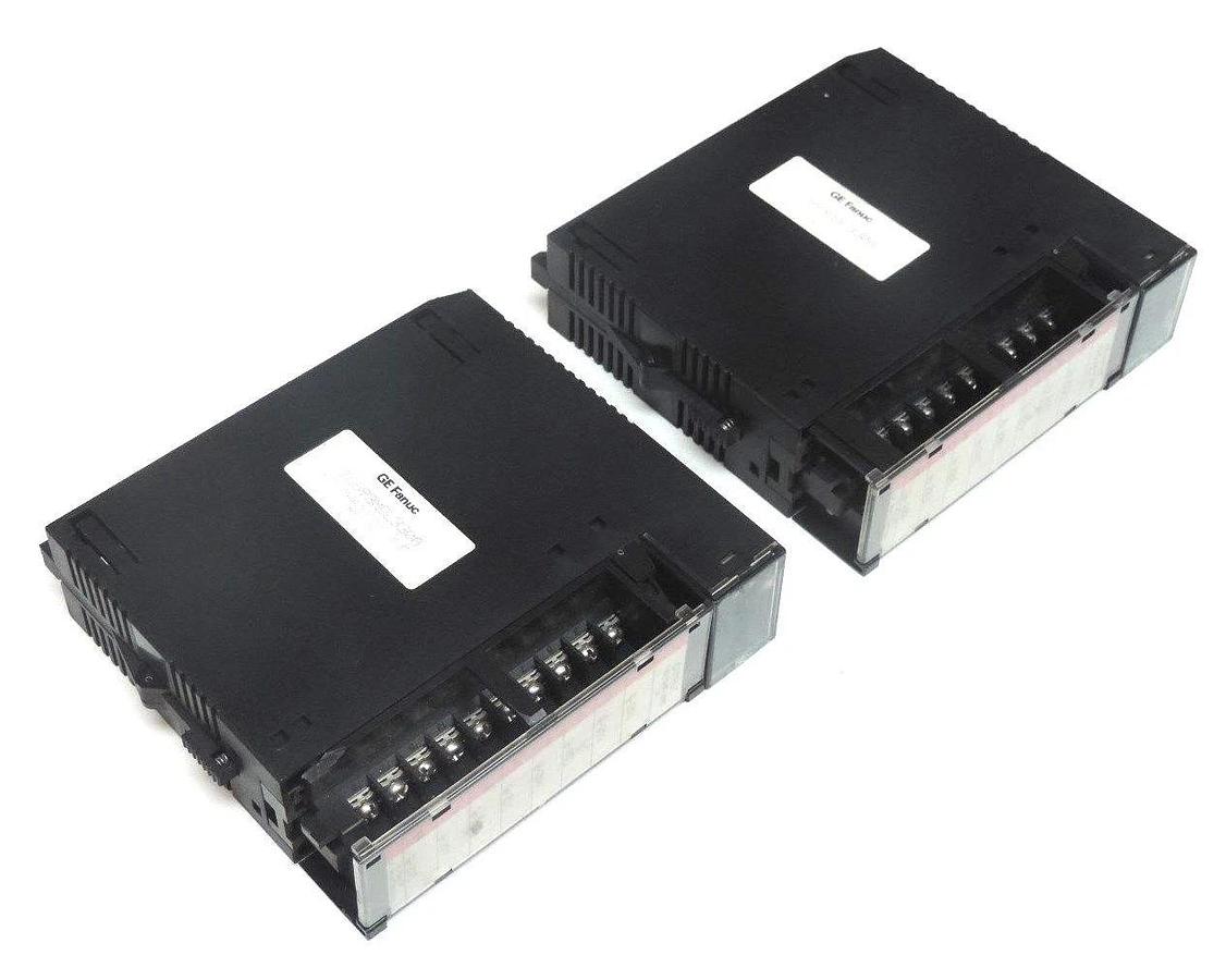 Used LOT 2 GE FANUC IC693MDL330A OUTPUT MODULES 120/240VAC, 1AMP, 8 POINT