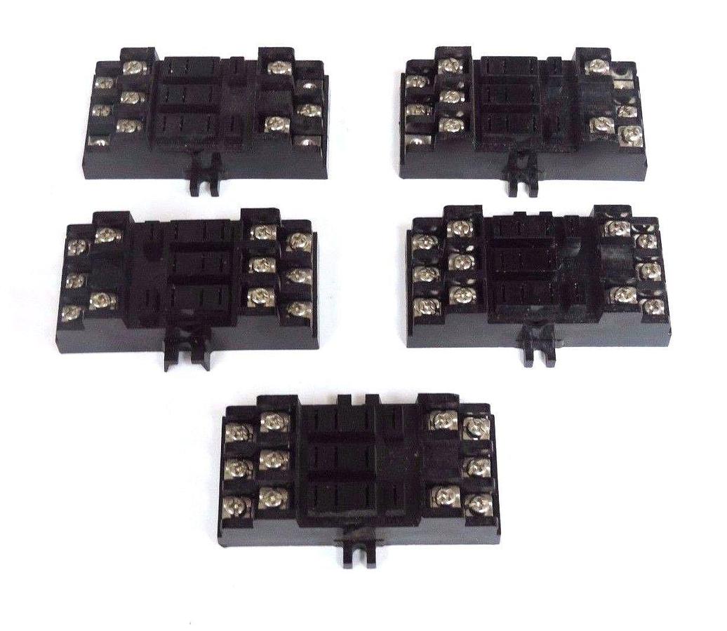 Used LOT OF 5 GOULD SL-711 RELAY SOCKETS 10A 300V SL711