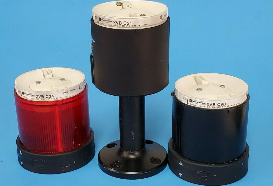 Used TELEMECANIQUE XVB-C21 / XVB-C9B / XVB-C34 STACK LIGHT ASSEMBLY