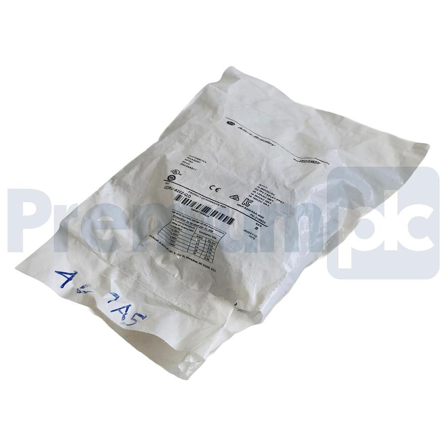 Used Allen-Bradley 42GRU-9202-QD /B PHOTOSWITCH Polarized Retro SFP Sensor M12 QD NEW