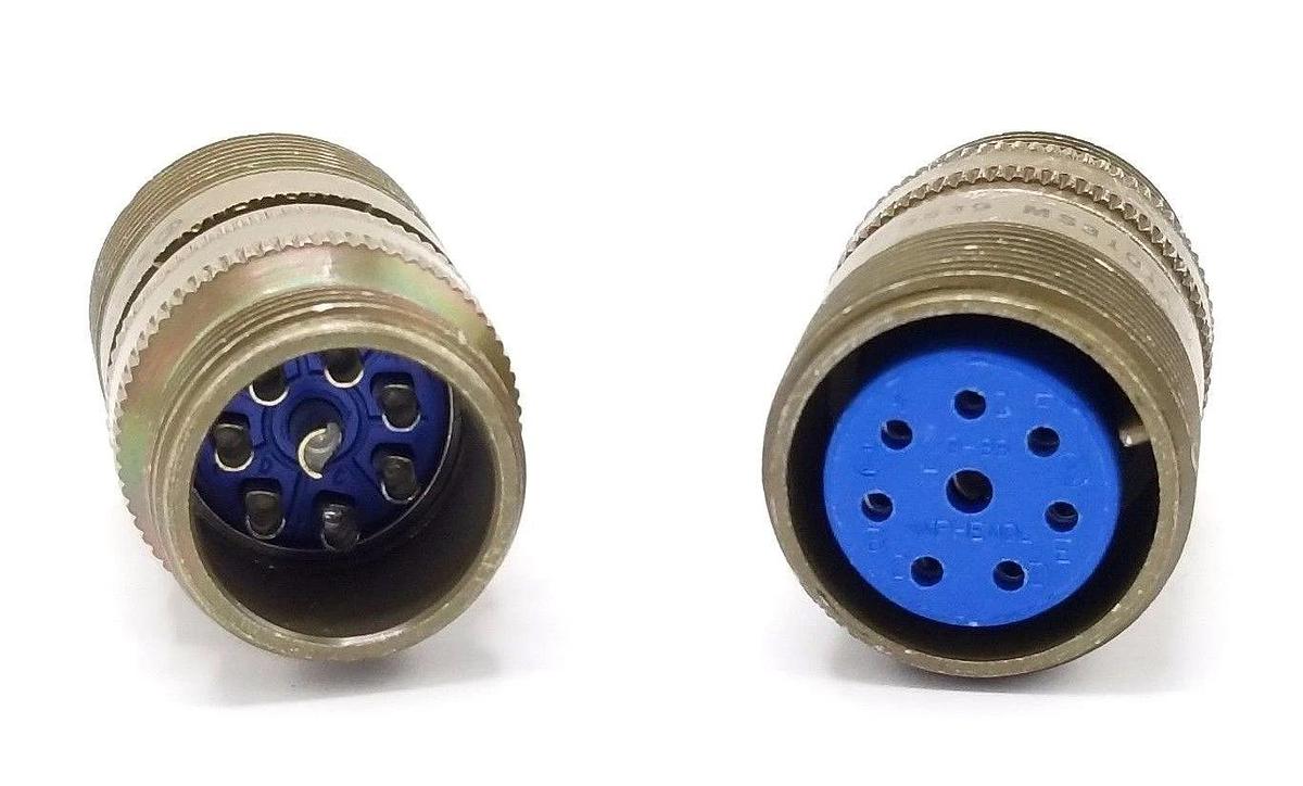 Used LOT OF 2 NEW AMPHENOL MS3101A18-8SW CIRCULAR CABLE CONNECTORS MS3101A188SW