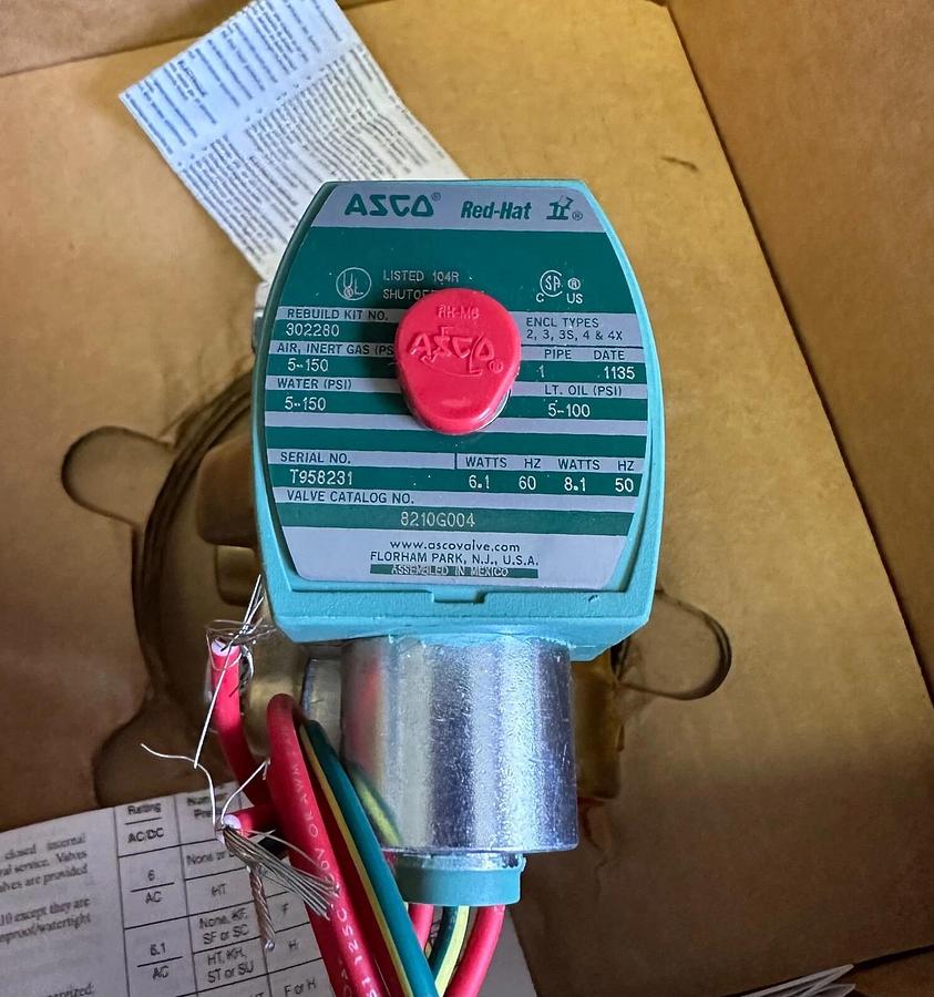 ASCO 8210G004 Red-Hat II 1" NPT Solenoid Valve 2-Way N/C 110/120VAC 20077 NSMP