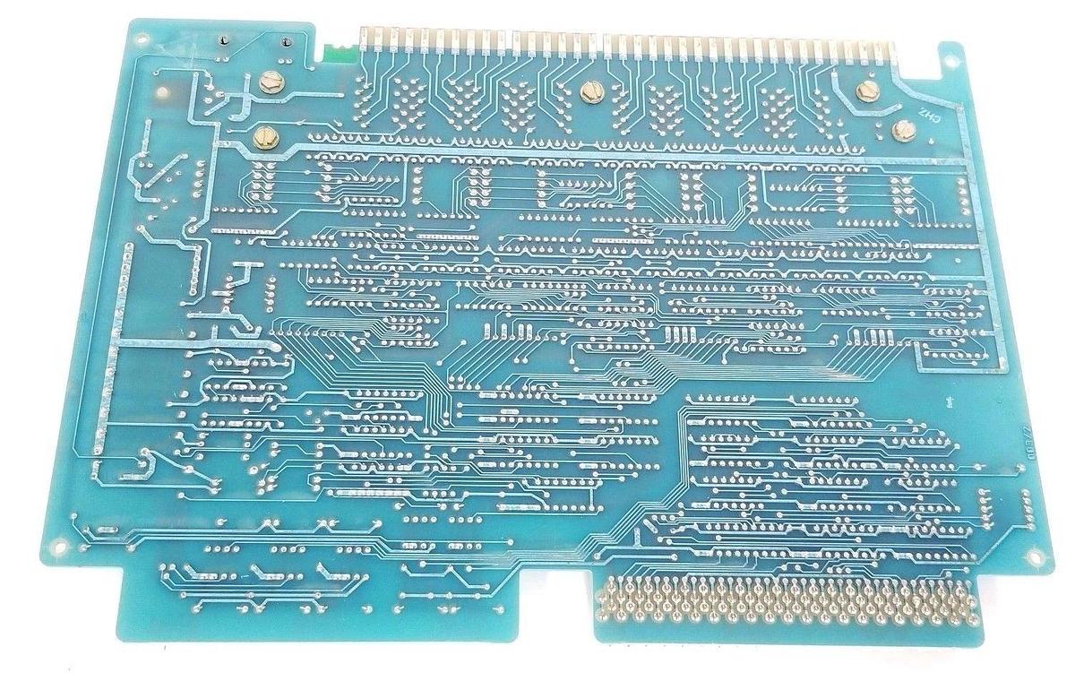 Used GE FANUC IC600YB831A INPUT MODULE 10-50VDC SERIES SIX 44A717558-G01